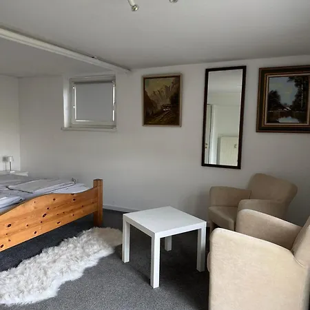 Haus Hubertus Apartment *